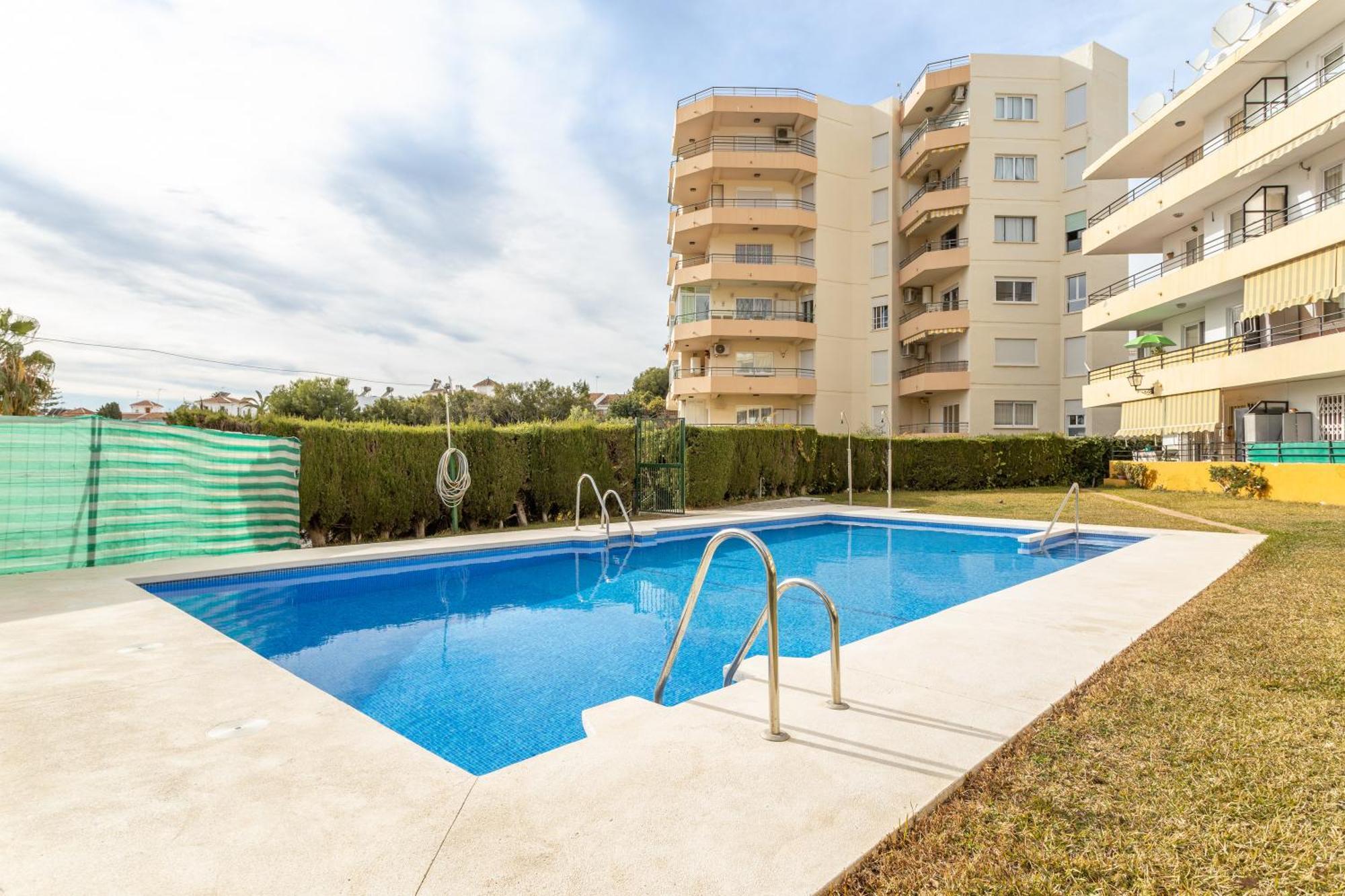 Bright And Spacious 2 Bed Apt Nerja Exterior photo