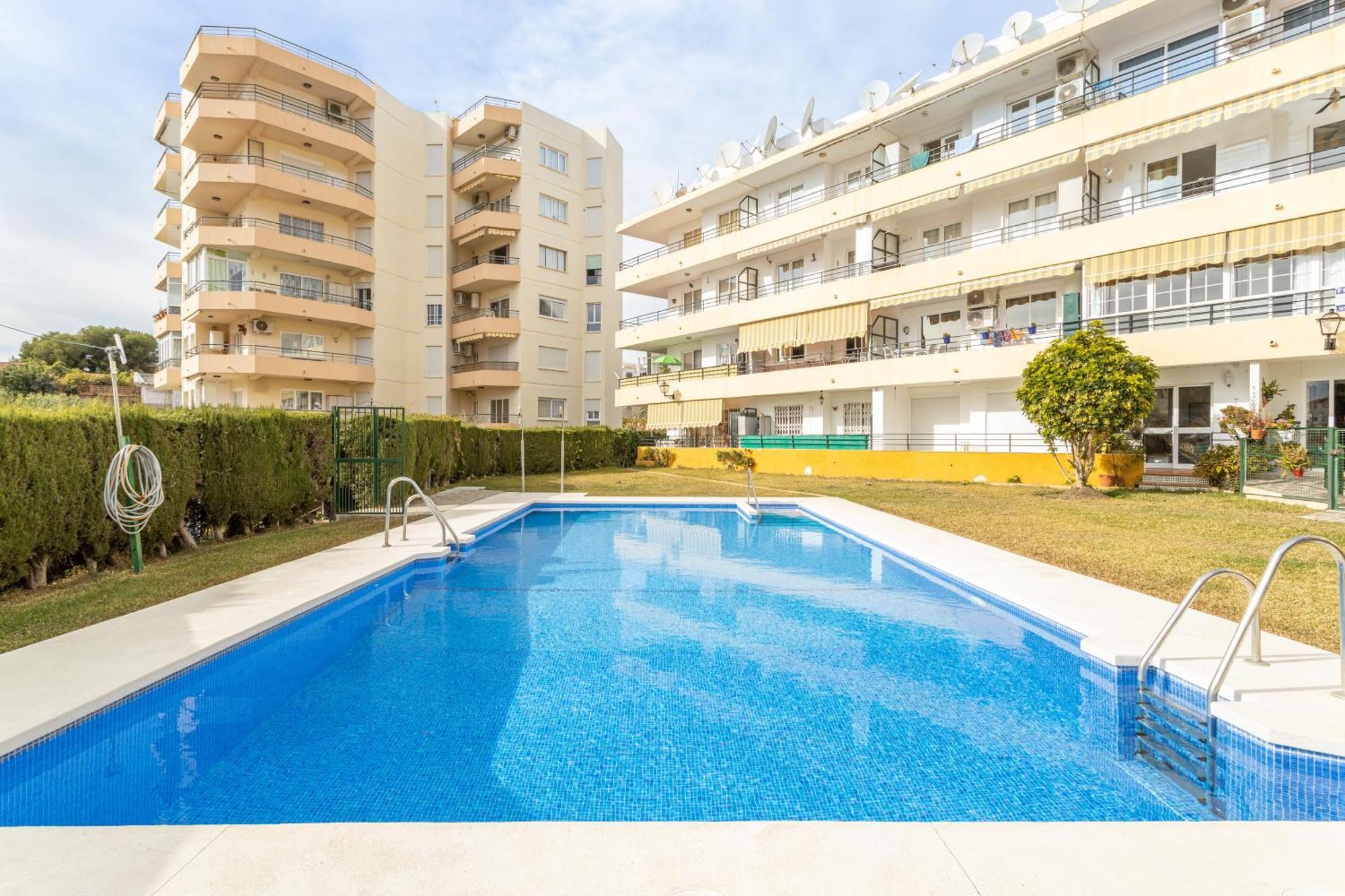 Bright And Spacious 2 Bed Apt Nerja Exterior photo