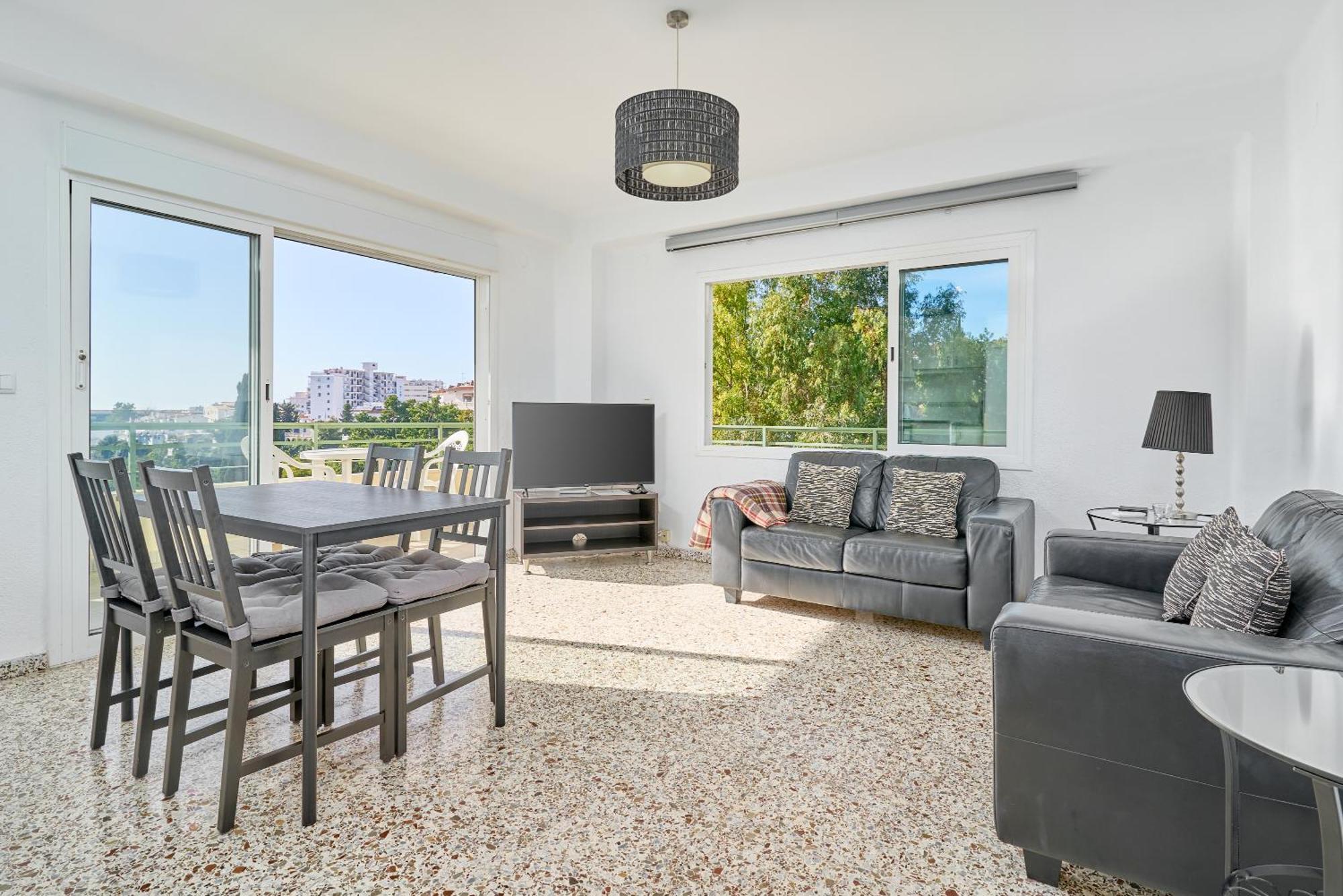 Bright And Spacious 2 Bed Apt Nerja Exterior photo