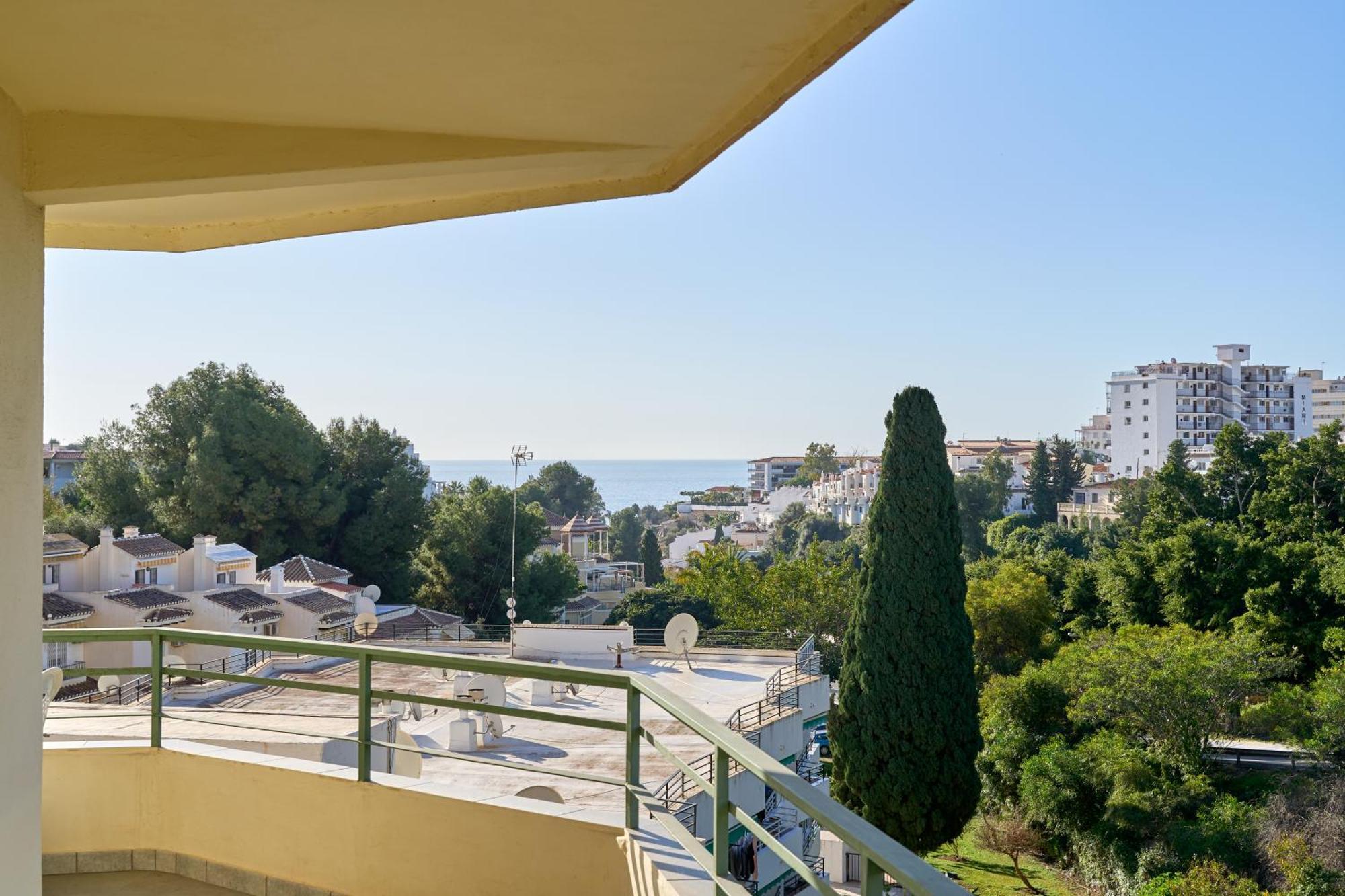 Bright And Spacious 2 Bed Apt Nerja Exterior photo