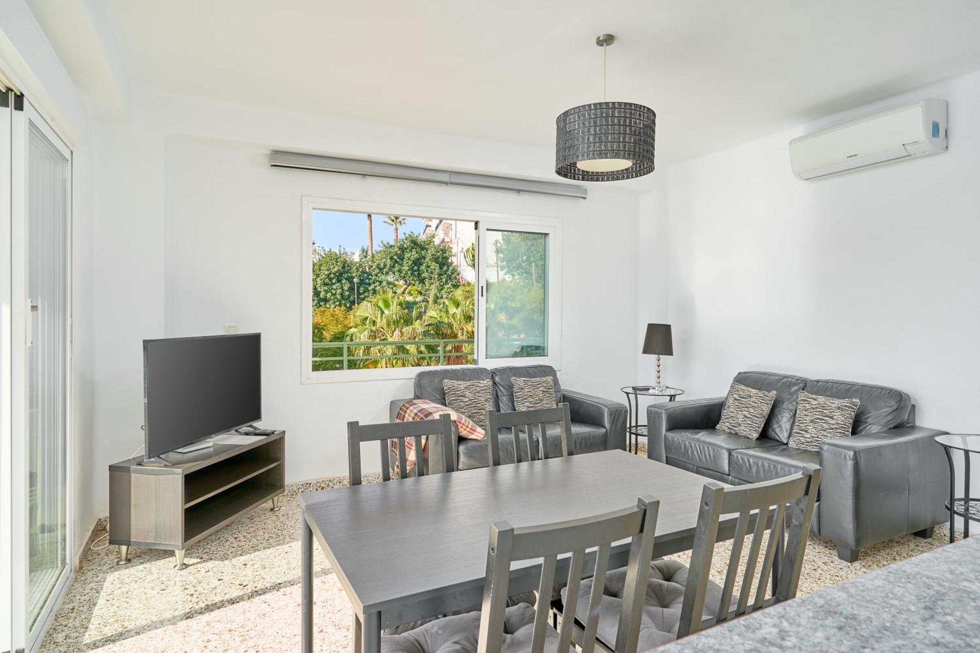 Bright And Spacious 2 Bed Apt Nerja Exterior photo